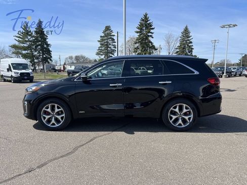 Used 2019 Kia Sorento SX w/ SX Touring Package AWD/4WD image 3