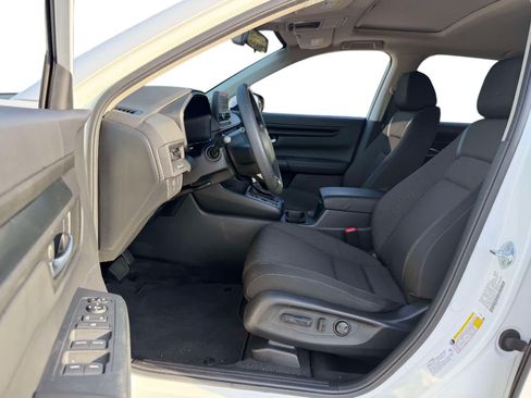 Used 2024 Honda CR-V EX image 9