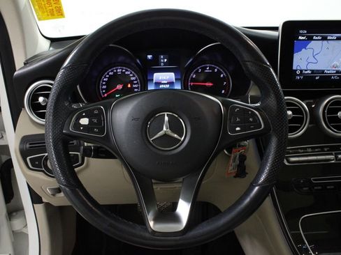 Certified 2019 Mercedes-Benz GLC 300 GLC 300 image 19