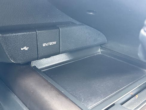 Used 2024 Toyota Camry SE FWD image 21