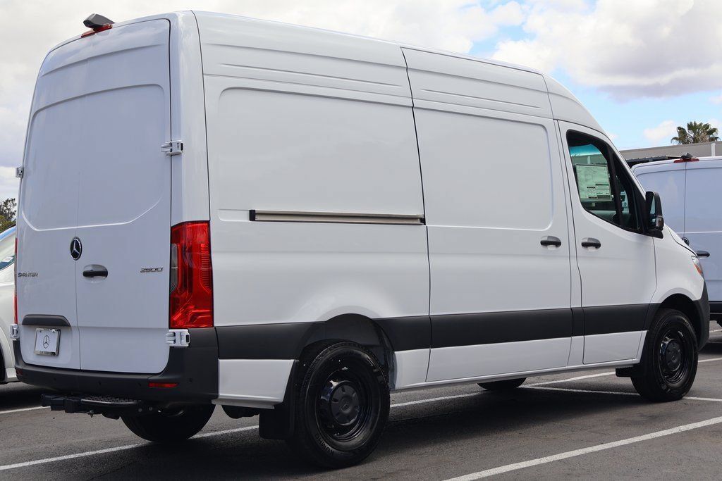 New 2026 Mercedes-Benz Sprinter 2500 image 2