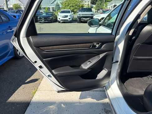 Used 2019 Honda Accord EX-L image 37