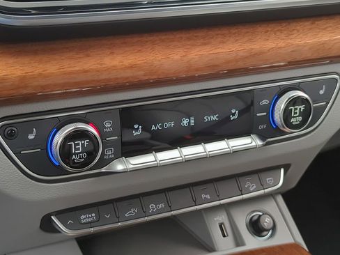 Used 2023 Audi Q5 e Premium image 20