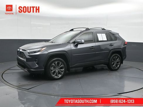 Used 2023 Toyota RAV4 Limited image 7