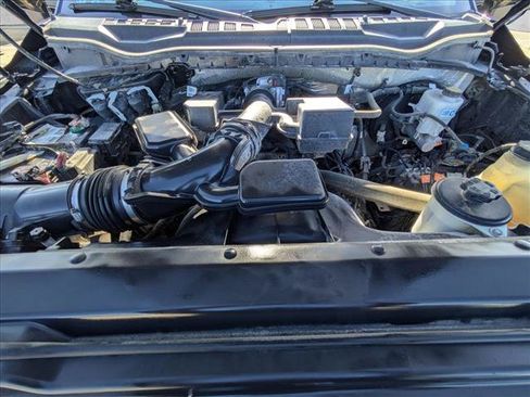 Used 2021 Ford F250 Lariat w/ Lariat Ultimate Package AWD/4WD image 23