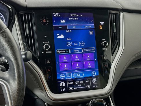 Used 2020 Subaru Outback Premium image 19