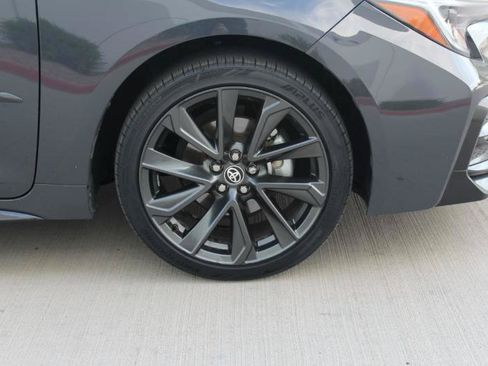 Used 2026 Toyota Corolla SE w/ SE Package FWD image 39