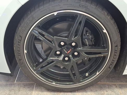 Used 2020 Chevrolet Corvette Stingray Preferred Cpe w/ 2LT Preferred Equipment Group image 28