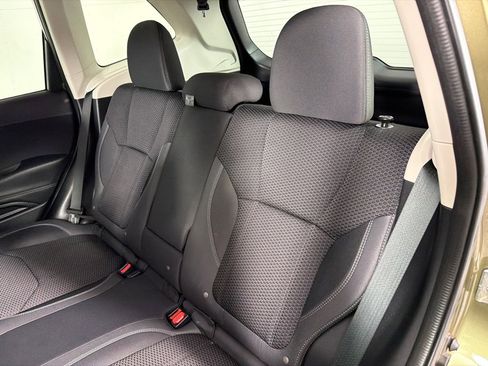 Used 2023 Subaru Forester Premium AWD/4WD image 20