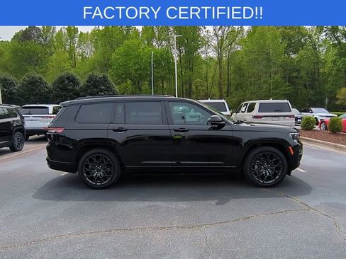Certified 2025 Jeep Grand Cherokee L Summit w/ Obsidian Package image 6