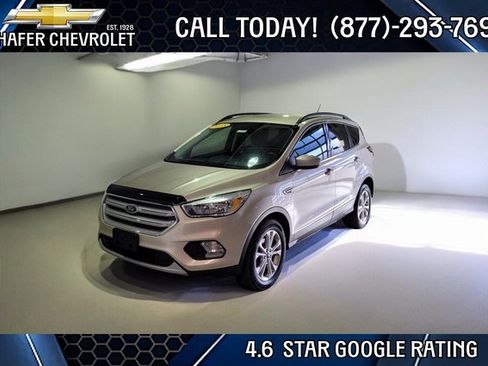 Used 2018 Ford Escape SE image 1