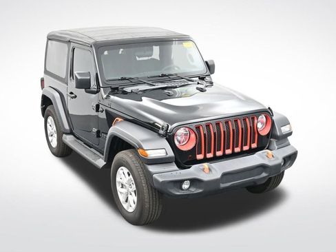 Used 2023 Jeep Wrangler Sport S image 18