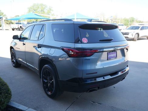 Used 2023 Chevrolet Traverse Premier w/ Redline Edition FWD image 10