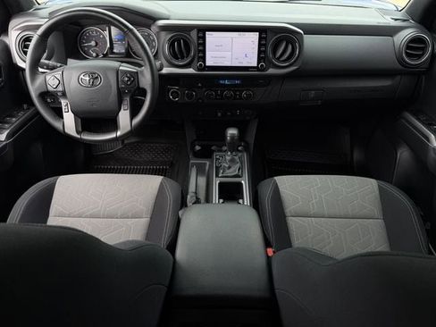 Used 2023 Toyota Tacoma TRD Off-Road AWD/4WD image 11