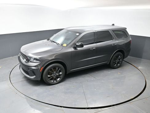 Used 2021 Dodge Durango SXT image 17