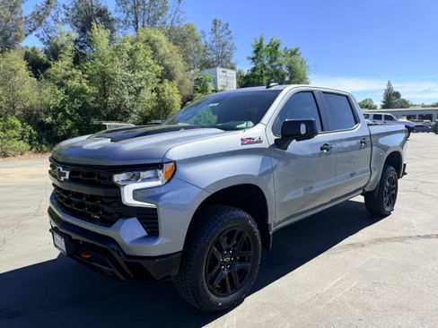 New 2026 Chevrolet Silverado 1500 LT Trail Boss w/ LT Trail Boss Premium Package image 1