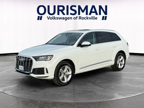 Used 2023 Audi Q7 2.0T Premium Plus w/ Premium Plus Package AWD/4WD image 2