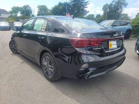 Certified 2023 Kia Forte GT-Line FWD image 3