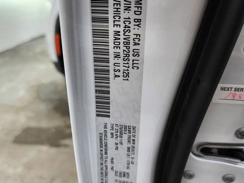 Certified 2024 Jeep Wagoneer Series II image 49