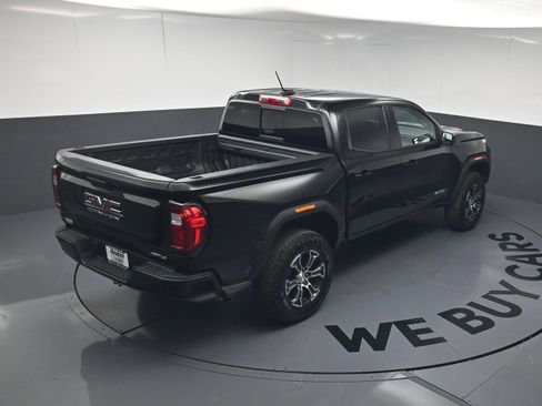 Used 2024 GMC Canyon AT4 w/ AT4 Premium Package AWD/4WD image 35