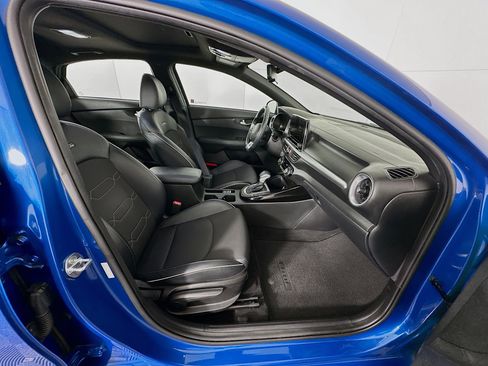 Used 2023 Kia Forte GT-Line w/ GT-Line Premium Package image 31