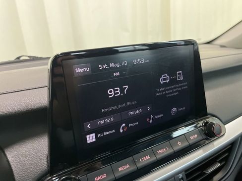 Used 2023 Kia Forte LXS w/ LXS Technology Package FWD image 11