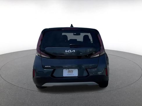 Used 2025 Kia Soul LX w/ LX Technology Package image 12