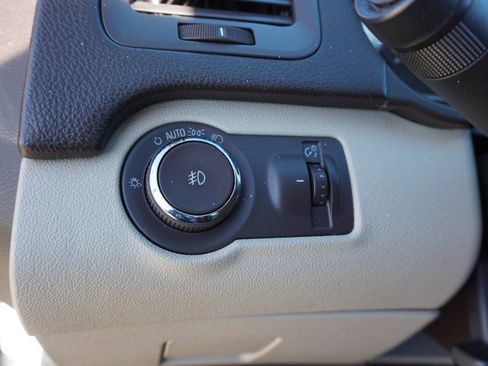 Used 2016 Buick Regal Premium image 19