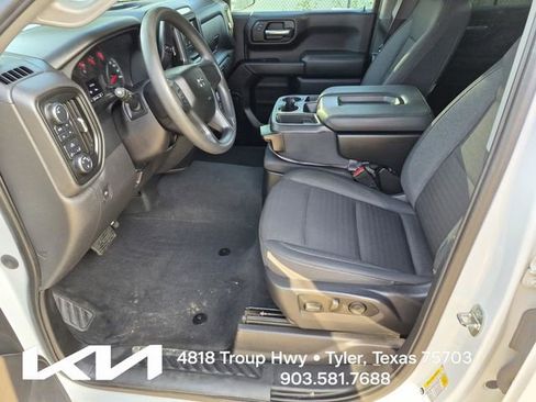 Used 2023 Chevrolet Silverado 1500 Custom Trail Boss AWD/4WD image 20