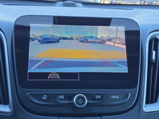 Used 2024 Chevrolet Malibu LT FWD image 30