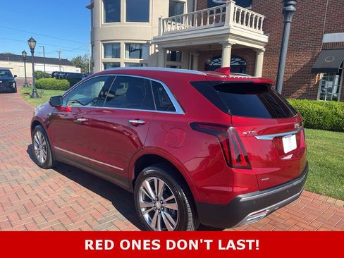 Used 2023 Cadillac XT5 Premium Luxury w/ Platinum Package AWD/4WD image 10