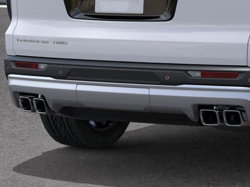 New 2026 Chevrolet Traverse LT w/ Driver Confidence Package image 36