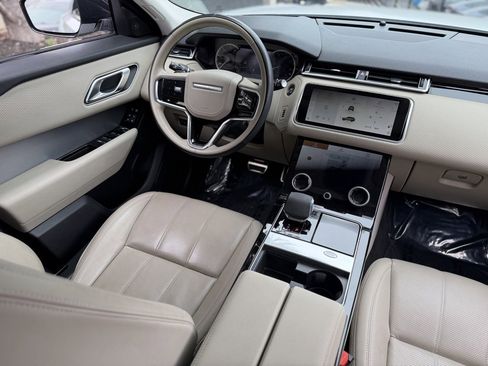 Used 2023 Land Rover Range Rover Velar R-Dynamic S image 41