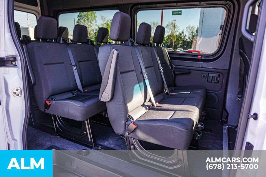 Used 2024 Mercedes-Benz Sprinter 2500 image 35