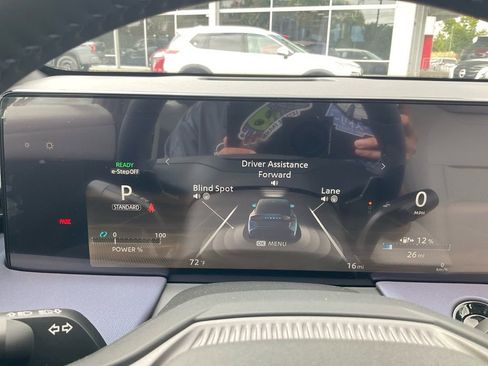 New 2026 Nissan Leaf Platinum+ w/ Cargo Package (Platinum+) image 18