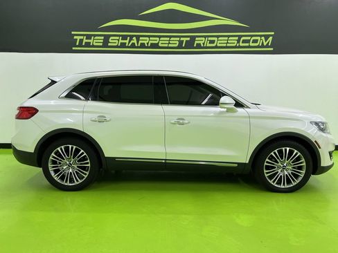 Used 2016 Lincoln MKX Reserve AWD/4WD image 11