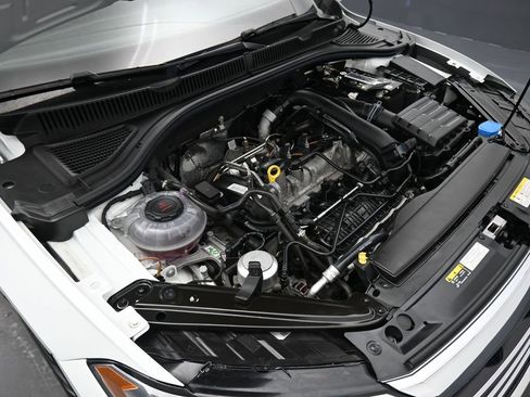 Used 2021 Volkswagen Jetta SEL Premium image 50