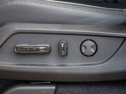 New 2026 Honda Pilot Touring image 18