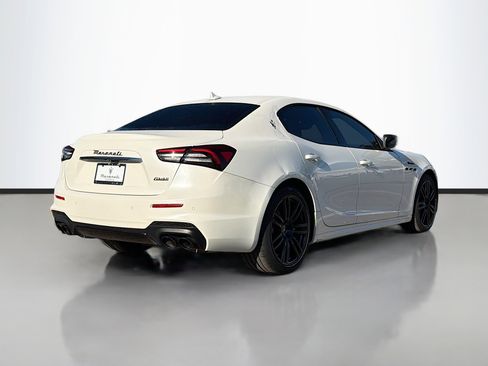 Certified 2022 Maserati Ghibli Modena image 3