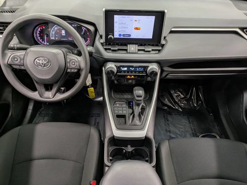 Used 2024 Toyota RAV4 LE AWD/4WD image 24