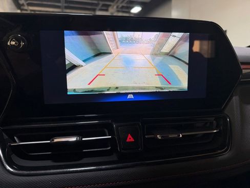 Used 2024 Chevrolet TrailBlazer RS image 3