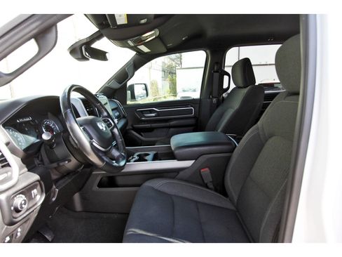 Used 2020 RAM 1500 Lone Star image 27