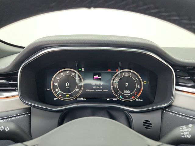 Used 2026 Jaguar F-PACE R-Dynamic S AWD/4WD image 28