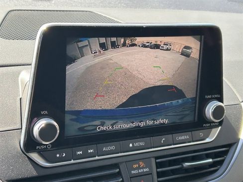 Certified 2023 Nissan Altima 2.5 SR image 8