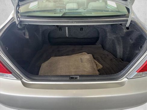 Used 2005 Toyota Camry LE FWD image 17
