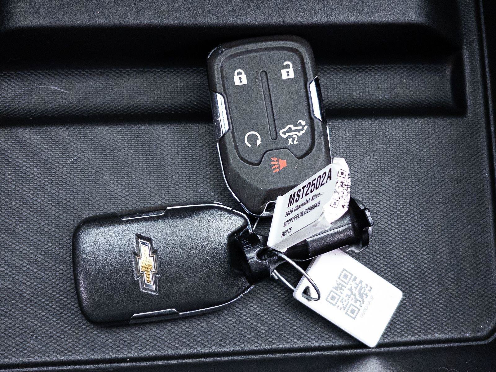 Used 2020 Chevrolet Silverado 1500 LT Trail Boss AWD/4WD image 38