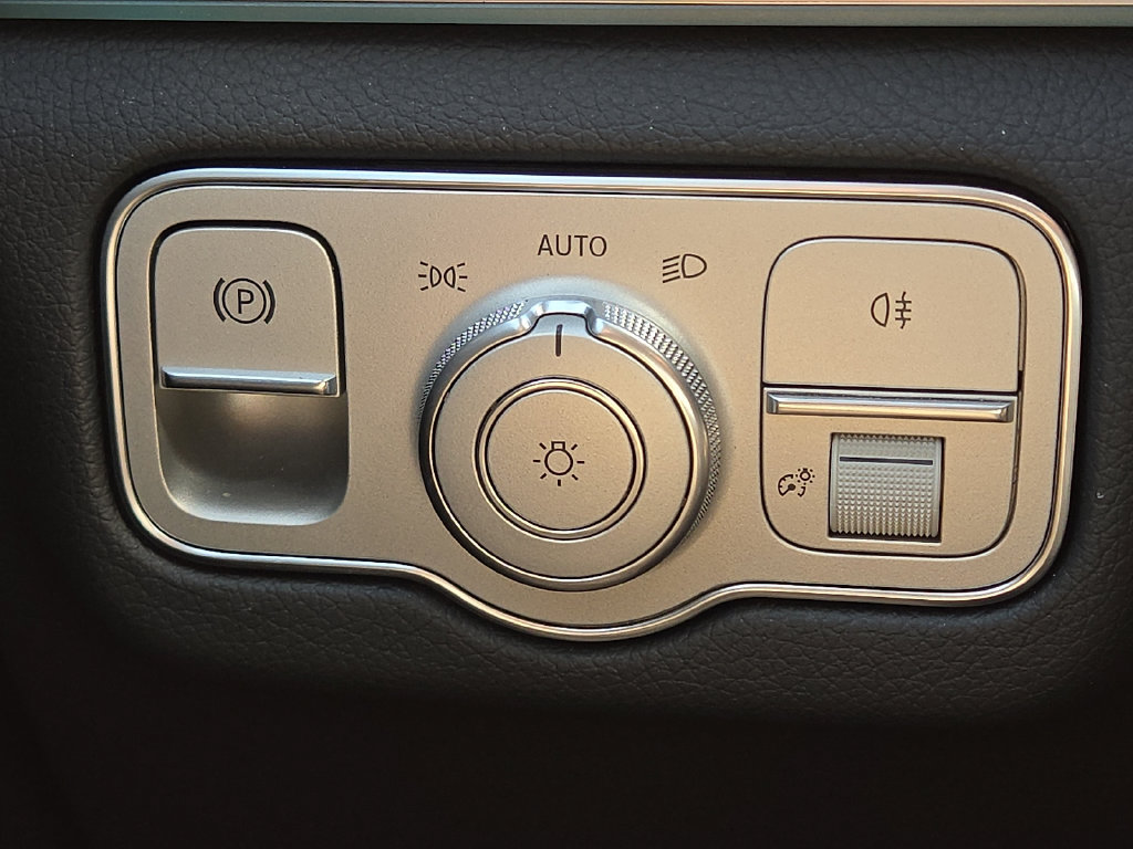 New 2026 Mercedes-Benz GLE 450 4MATIC Coupe image 21