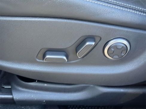 Certified 2023 Genesis GV70 2.5T w/ Select Package image 16