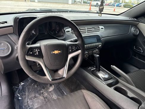 Used 2013 Chevrolet Camaro LS RWD image 12