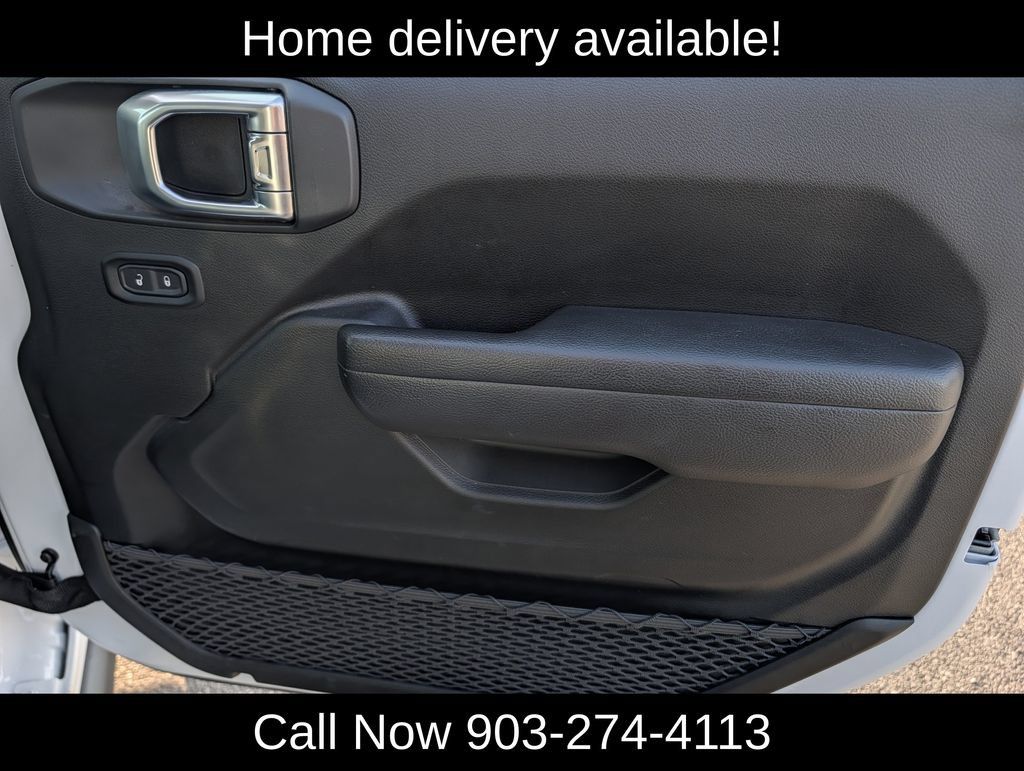 Used 2026 Jeep Wrangler Unlimited Rubicon AWD/4WD image 31
